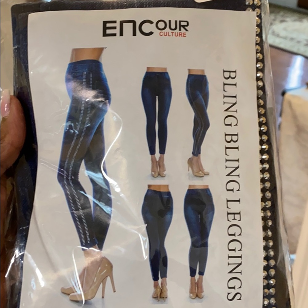 ENCour CULTURE DENIM BLING LEGGINGS “NWT” ONE SIZE